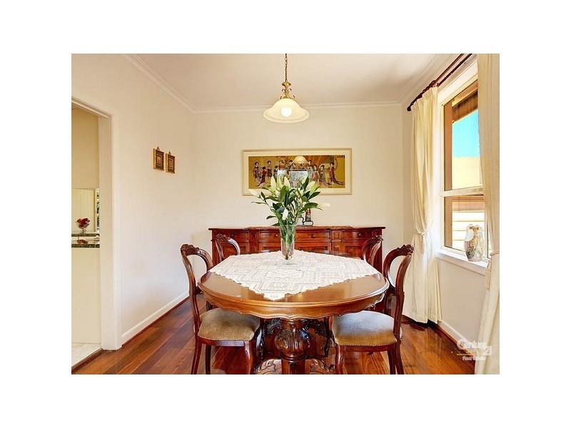 84 Bernard Street, Cheltenham VIC 3192