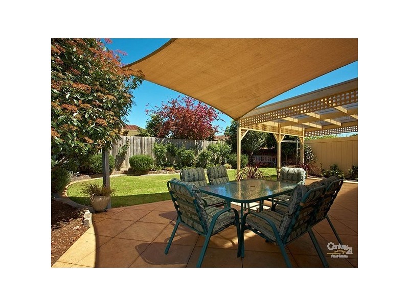 84 Bernard Street, Cheltenham VIC 3192