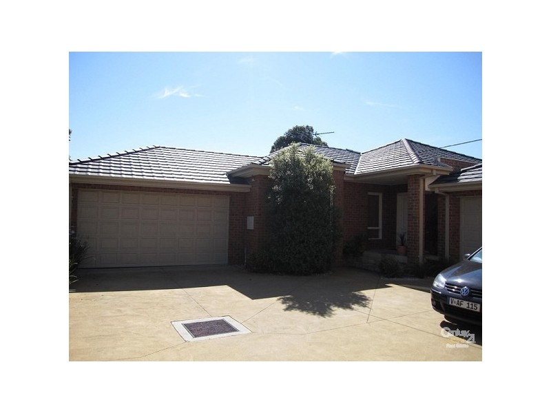 2/97 Wilson street, Cheltenham VIC 3192