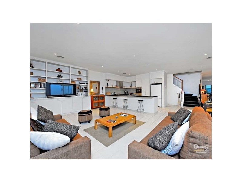 8 Ganton Place, Heatherton VIC 3202