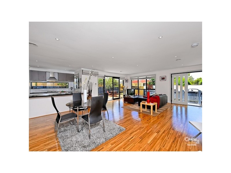 1A Tilley st, Cheltenham VIC 3192