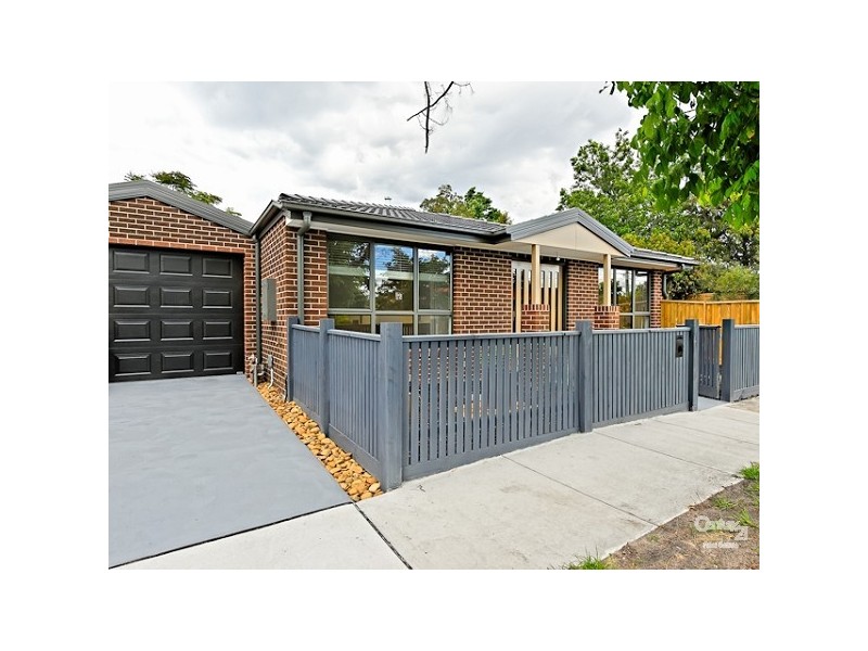 1A Tilley st, Cheltenham VIC 3192