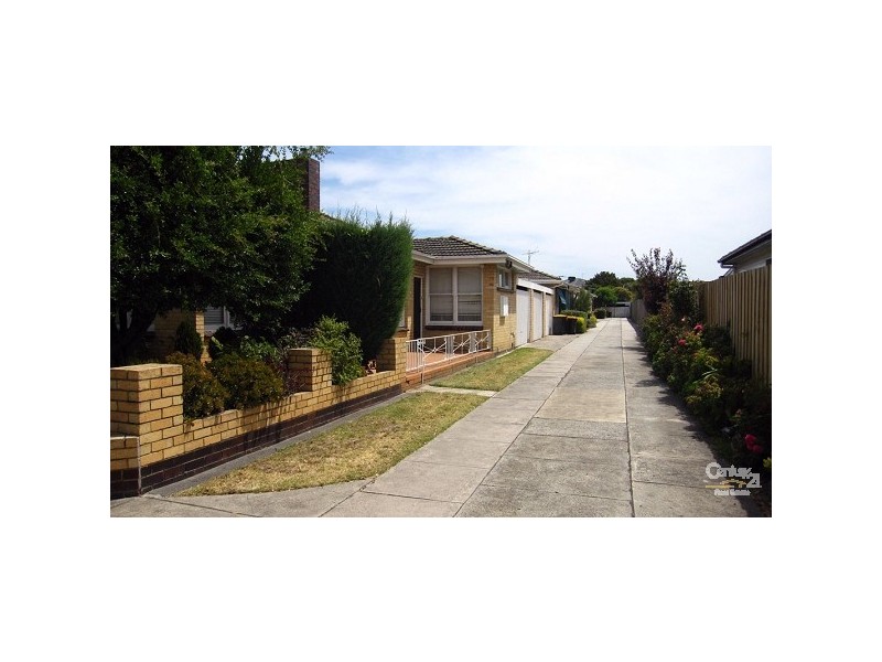 2/159 Warrigal Rd, Cheltenham VIC 3192