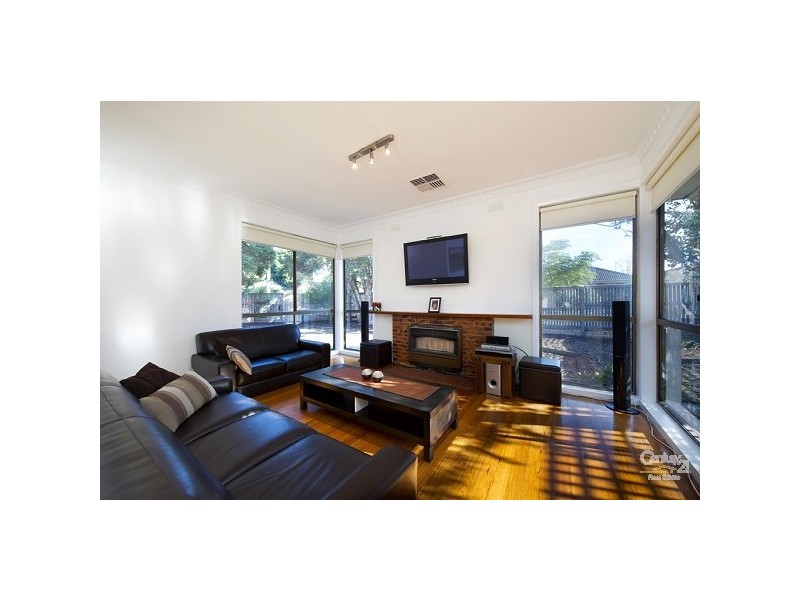 2 Ella Grove, Chelsea VIC 3196