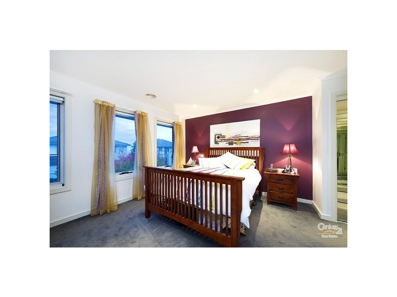 33 St Georges Crescent, Heatherton VIC 3202