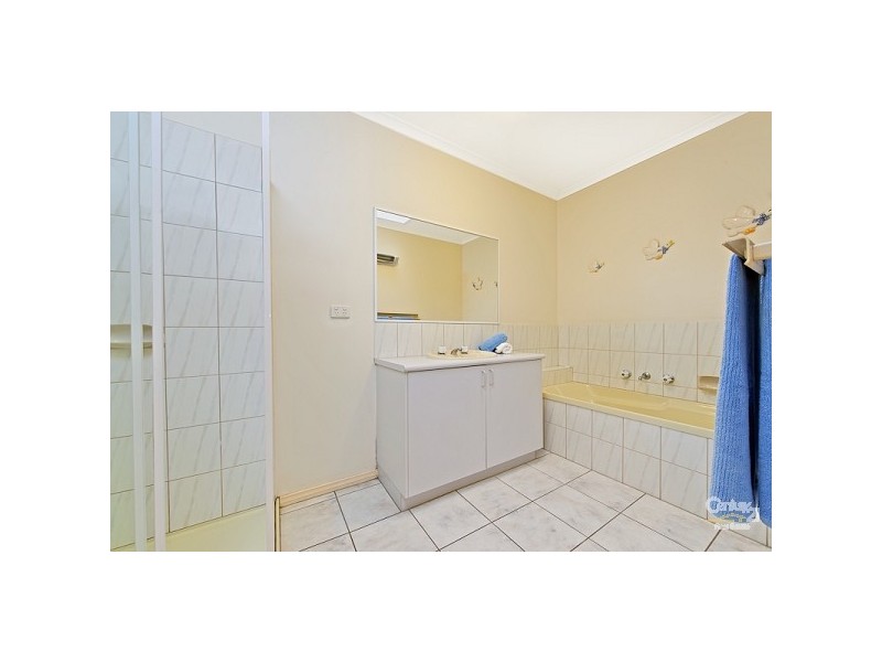 4/18 Hilda Street, Cheltenham VIC 3192