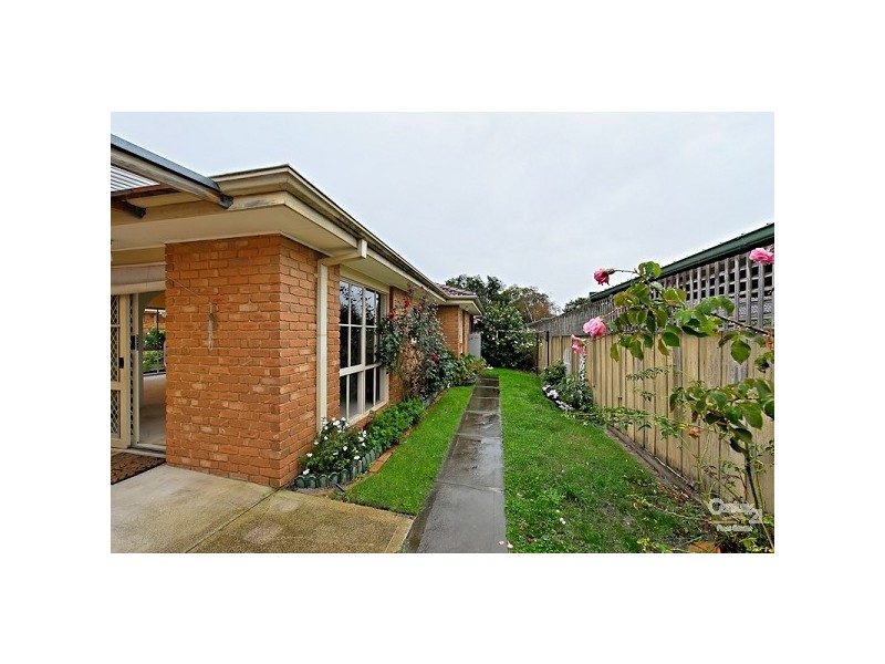 4/18 Hilda Street, Cheltenham VIC 3192