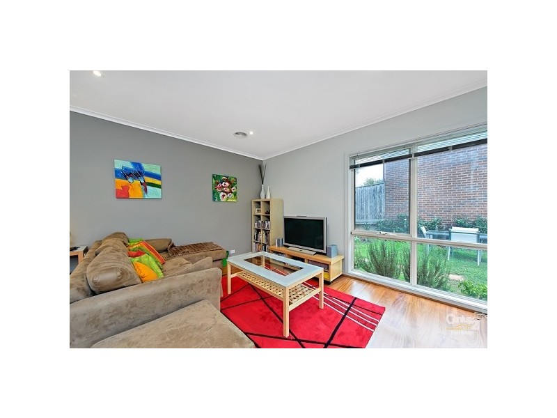 15 Cypress Point Parade, Heatherton VIC 3202