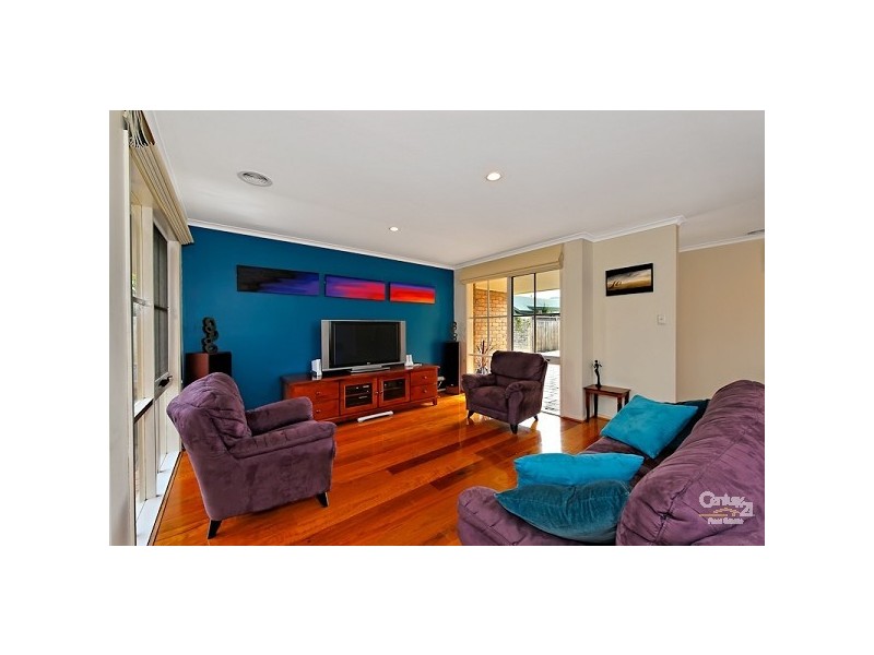 2/10 Harpley Street, Cheltenham VIC 3192