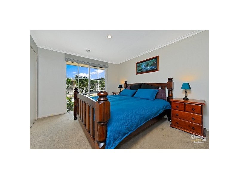 2/10 Harpley Street, Cheltenham VIC 3192