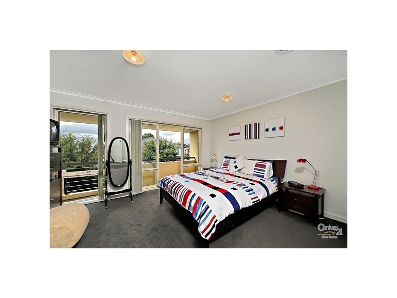 4 Colonial Place, Heatherton VIC 3202