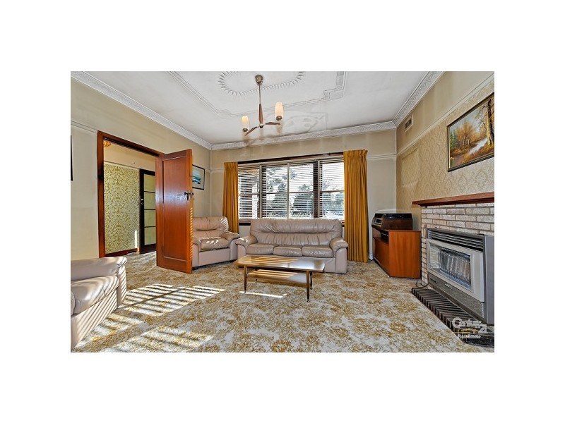 108 Ludstone Street, Hampton VIC 3188