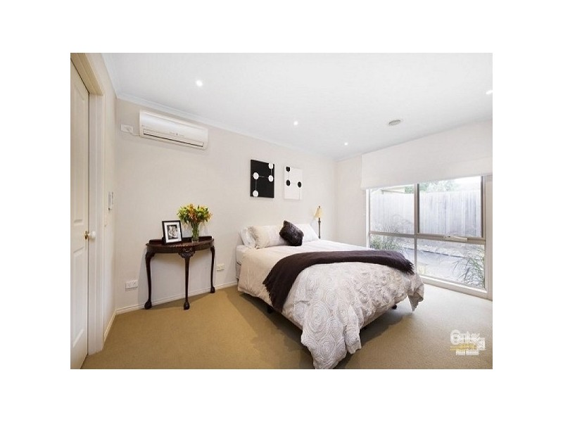 3/420 Nepean Hwy   access via Thomas Ct, Parkdale VIC 3195