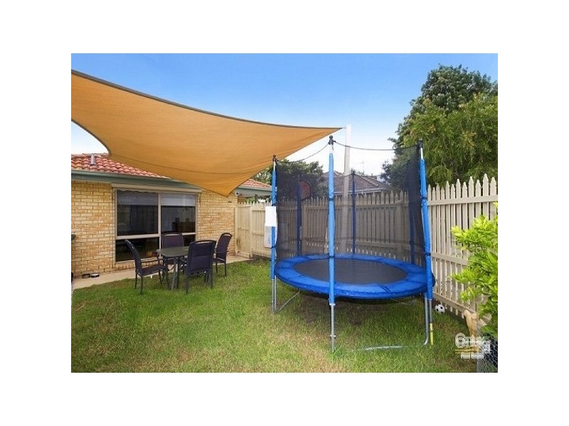 3/420 Nepean Hwy   access via Thomas Ct, Parkdale VIC 3195