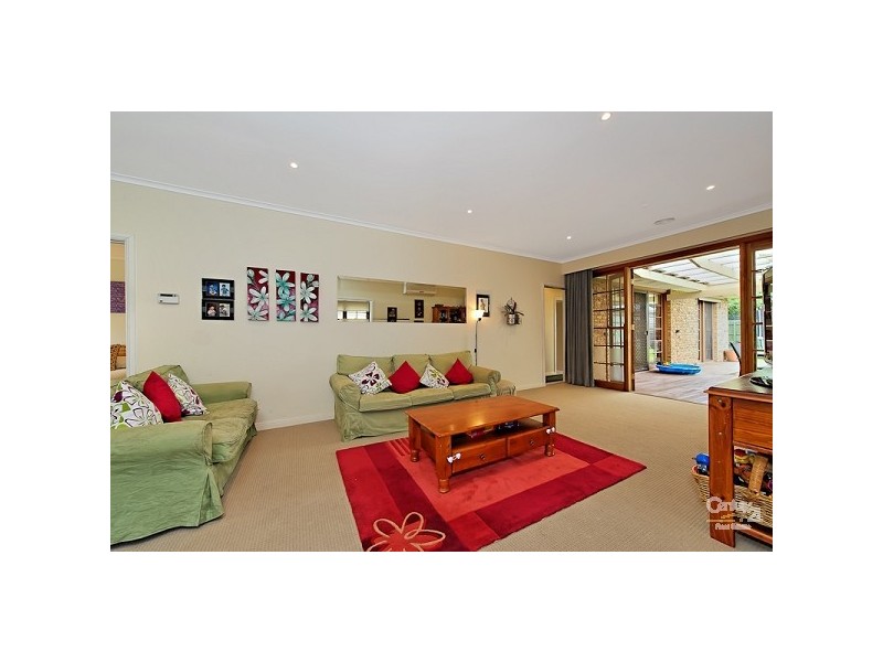 33 Elliott Street, Cheltenham VIC 3192