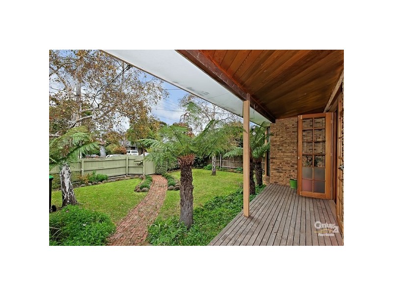 33 Elliott Street, Cheltenham VIC 3192