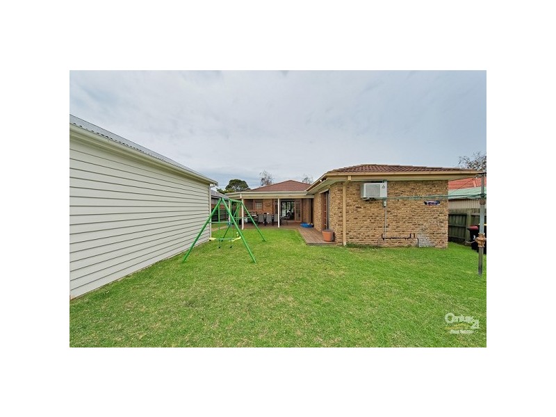 33 Elliott Street, Cheltenham VIC 3192