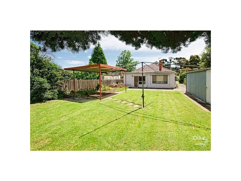 16 Golf View Road, Heatherton VIC 3202