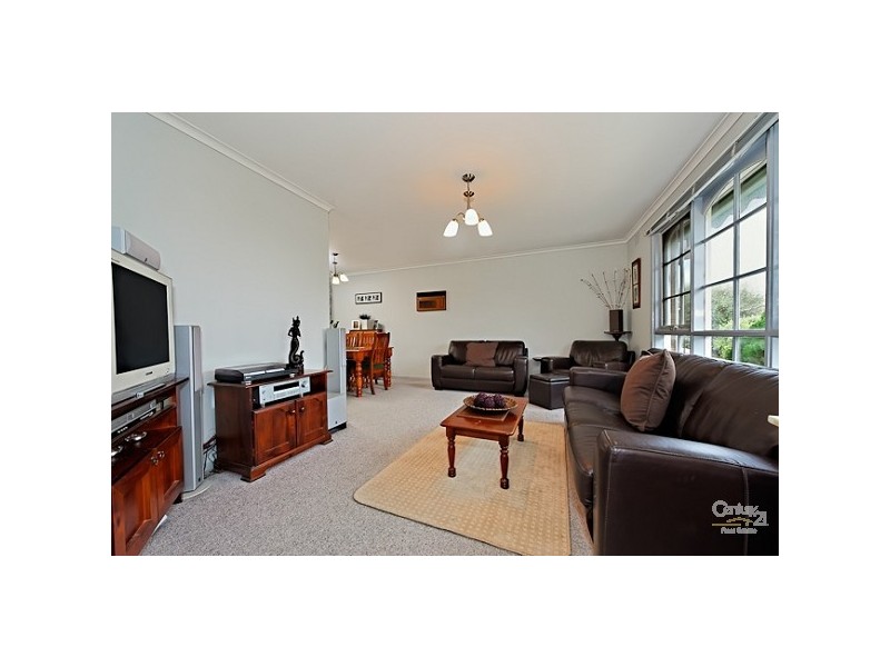 2/10 Hilda Street, Cheltenham VIC 3192