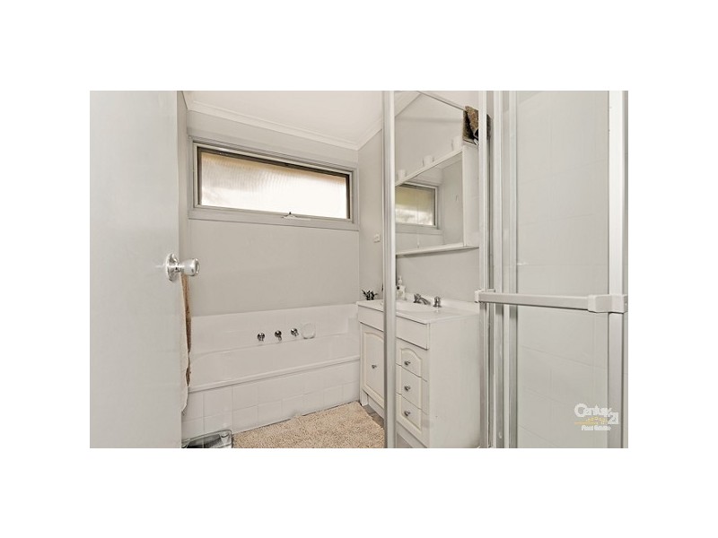 2/10 Hilda Street, Cheltenham VIC 3192