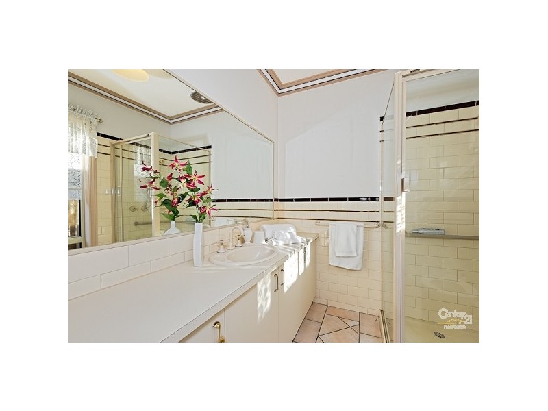 12 Clendon Court, Cheltenham VIC 3192