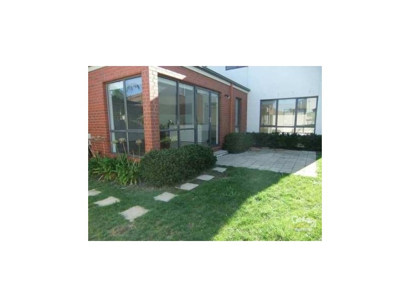 56 St Andrews drv, Heatherton VIC 3202