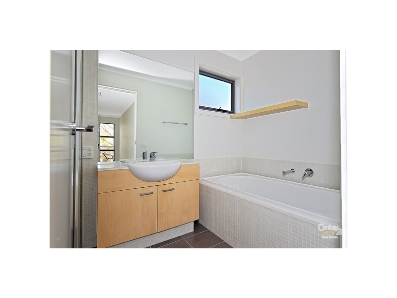 8 Muirfield Close, Heatherton VIC 3202