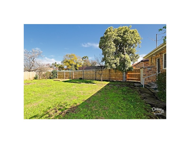 64 Devon Street, Cheltenham VIC 3192