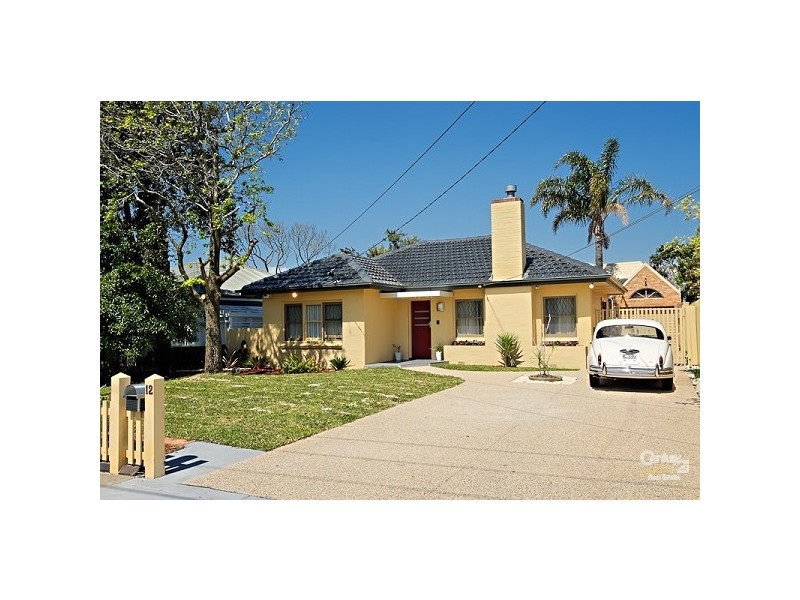 12 Fourth Street, Parkdale VIC 3195