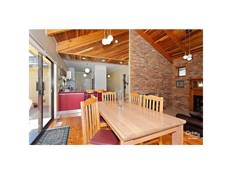 12 Fourth Street, Parkdale VIC 3195