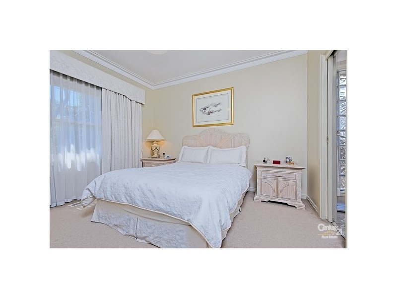 12 Fourth Street, Parkdale VIC 3195