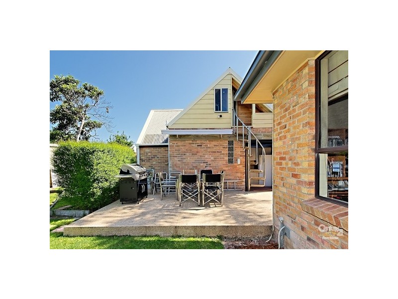 12 Fourth Street, Parkdale VIC 3195