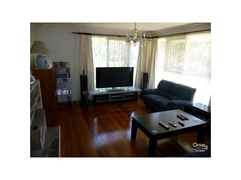 10 Ikara Crt, Cheltenham VIC 3192