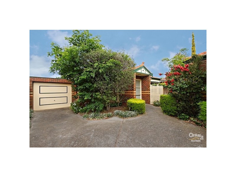 2/142 Weatherall Road, Cheltenham VIC 3192