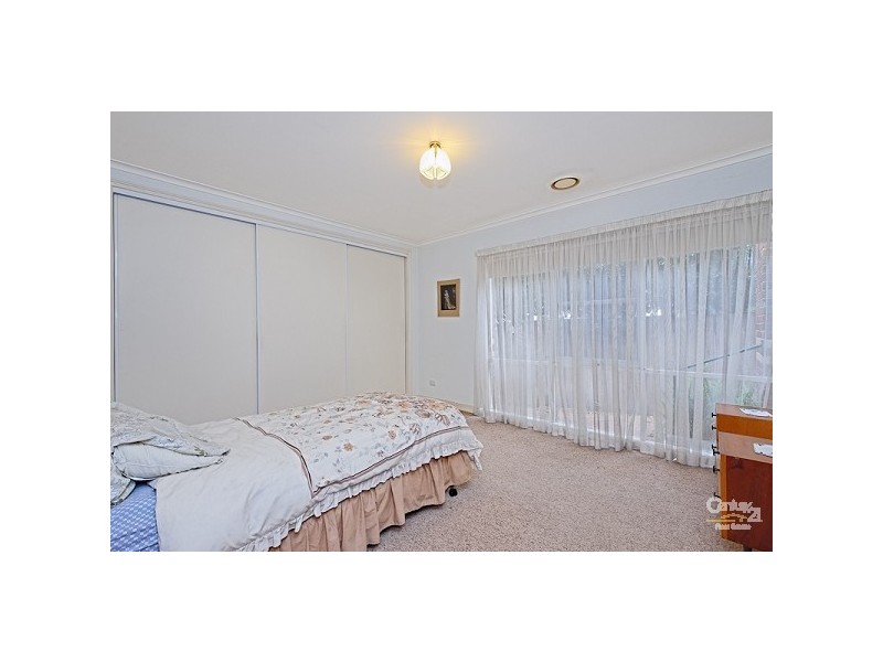 2/142 Weatherall Road, Cheltenham VIC 3192