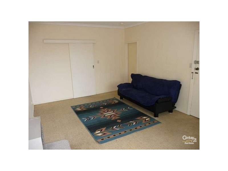 8/15 Sunray Avenue, Cheltenham VIC 3192