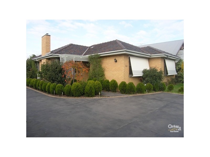 324 Warrigal rd, Cheltenham VIC 3192