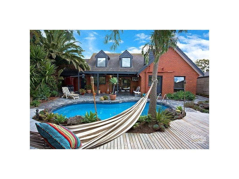 1 Acacia Crescent, Patterson Lakes VIC 3197