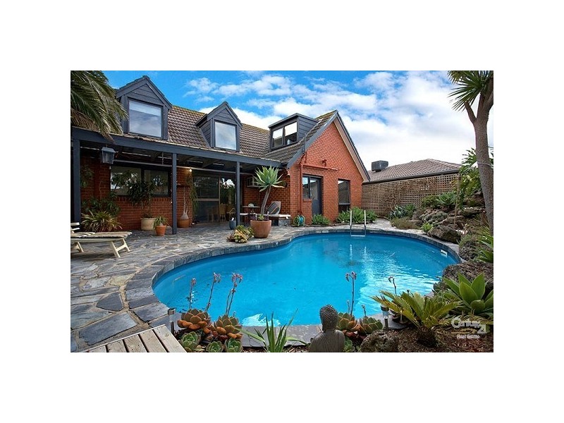 1 Acacia Crescent, Patterson Lakes VIC 3197