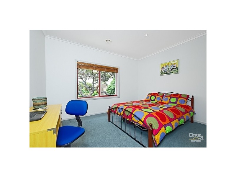 2/19 Kendall Street, Hampton VIC 3188