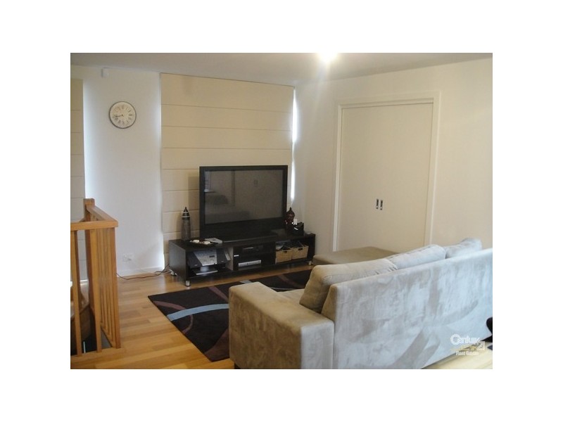 2/25 White Street, Mordialloc VIC 3195