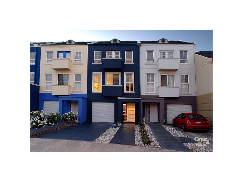 7 Scarborough Drive, Patterson Lakes VIC 3197