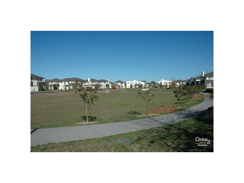 6 Edgewood plc, Heatherton VIC 3202