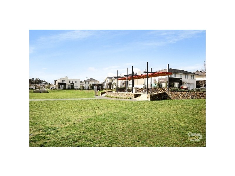 6 Edgewood plc, Heatherton VIC 3202