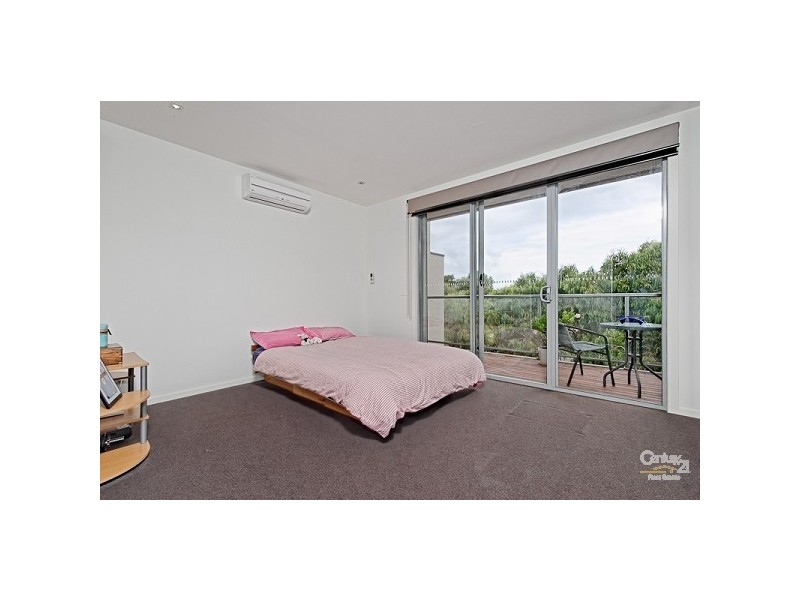 20 Chicquita Circuit, Mentone VIC 3194