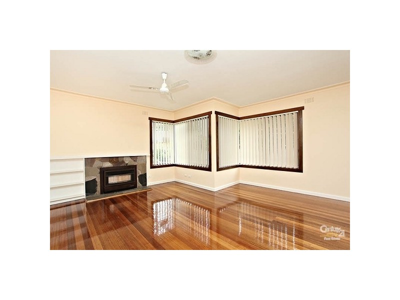 2 Harvey Court, Cheltenham VIC 3192
