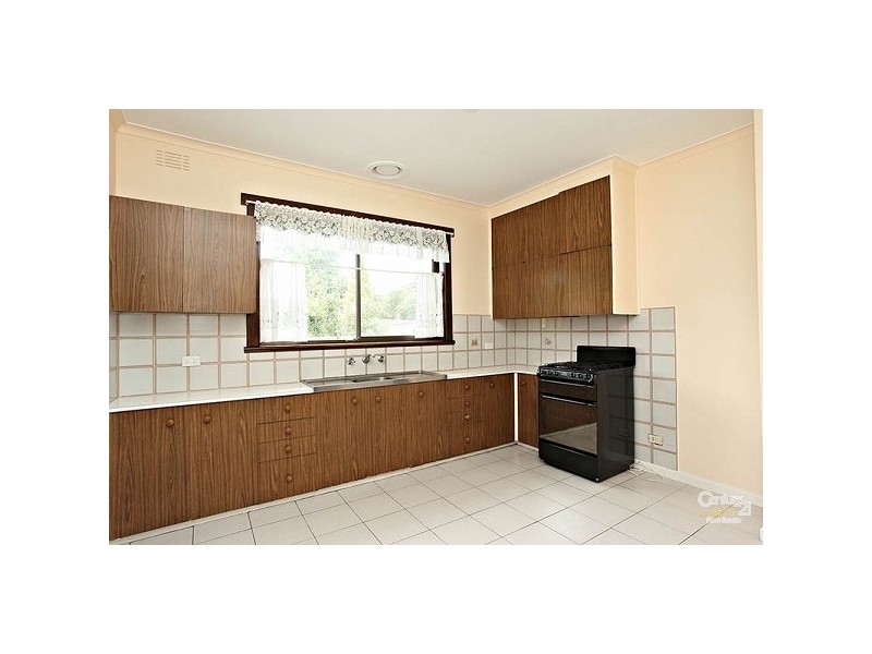2 Harvey Court, Cheltenham VIC 3192