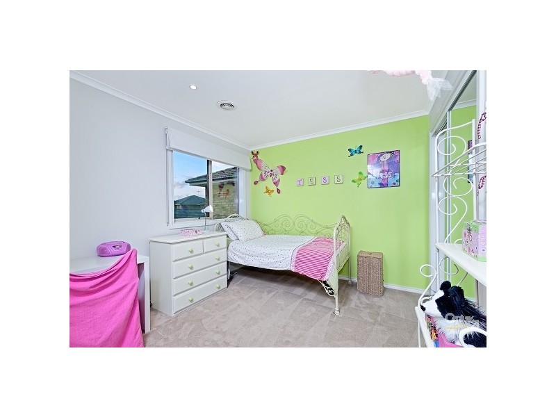 14 Baltusrol Circuit, Heatherton VIC 3202