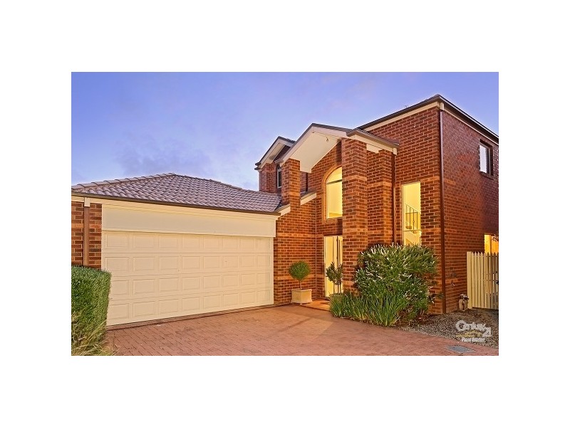 14 Baltusrol Circuit, Heatherton VIC 3202