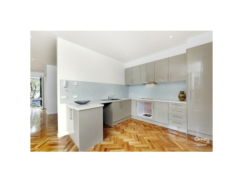 2/117A McDonald st, Mordialloc VIC 3195